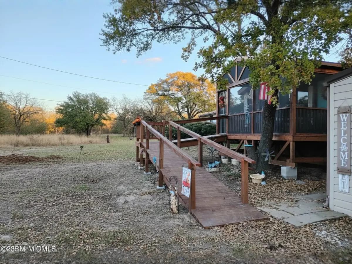 Custom deck built by North Texas Shed & Steel