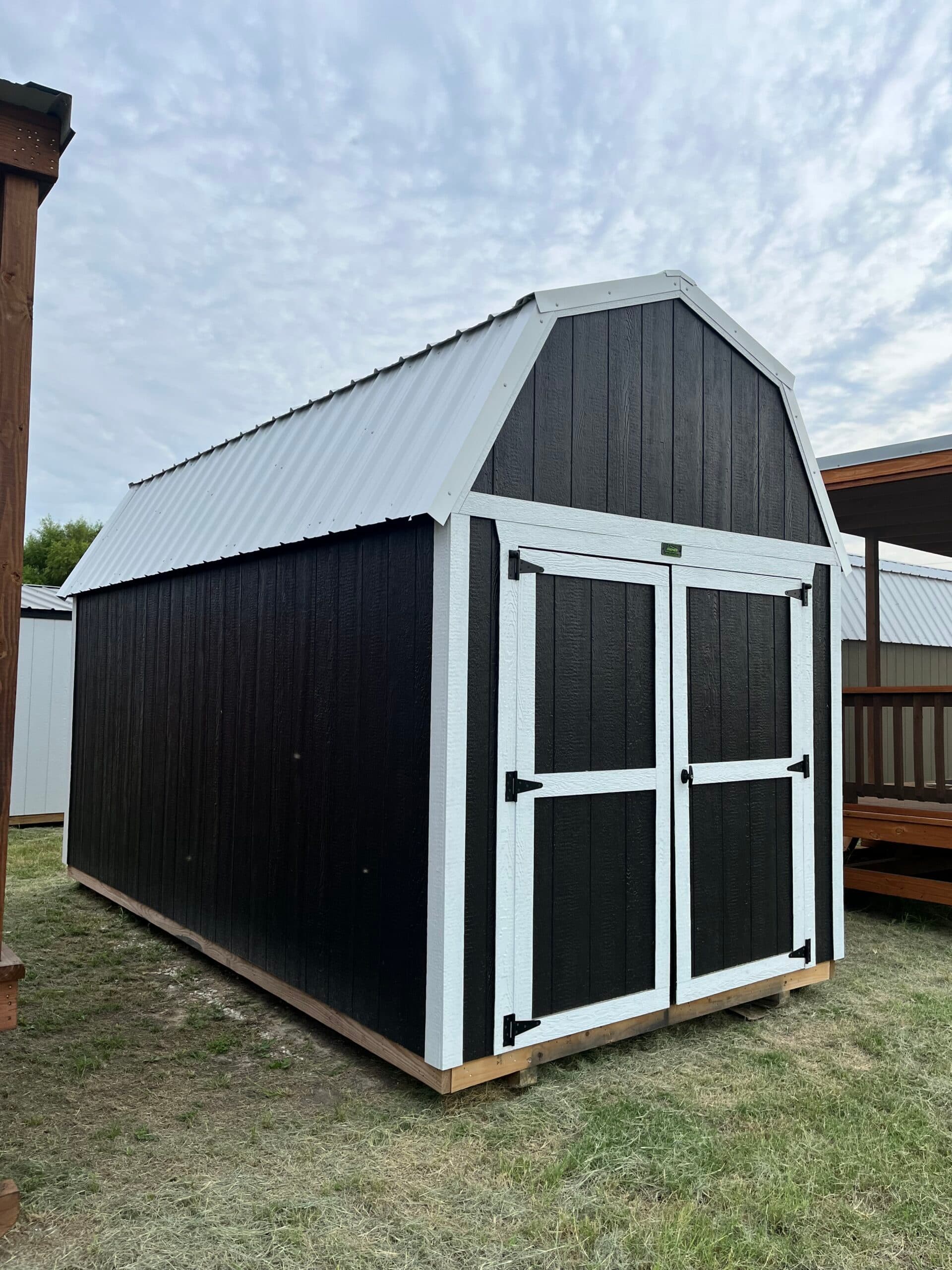 8x16 Lofted Barn - photo 4