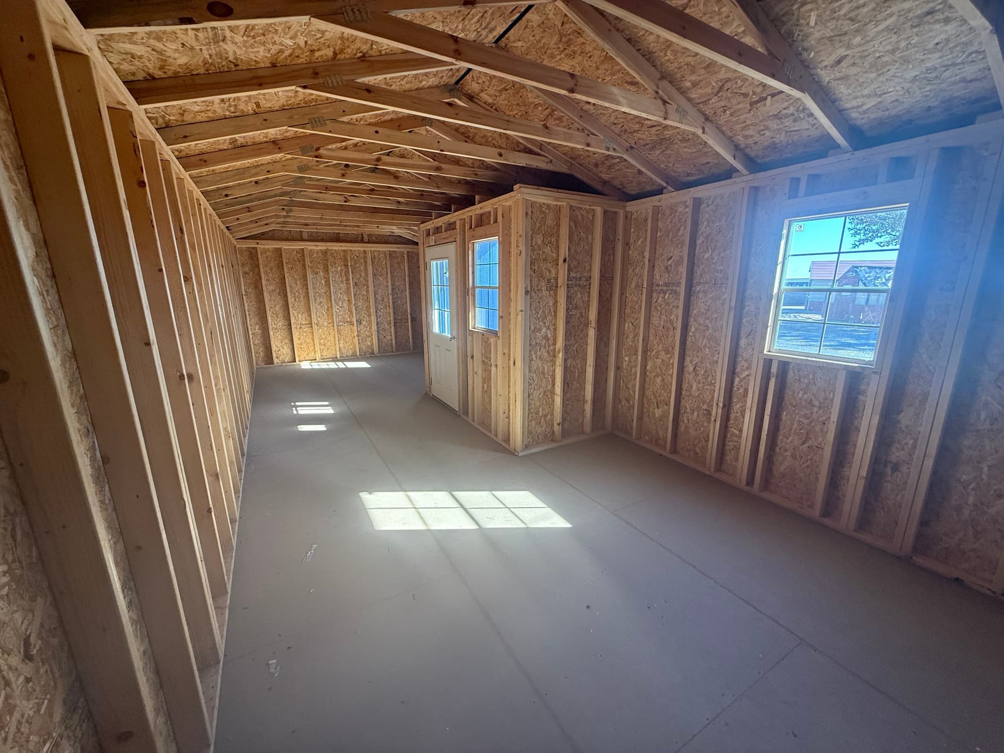 12x32 Center Cabin - photo 4