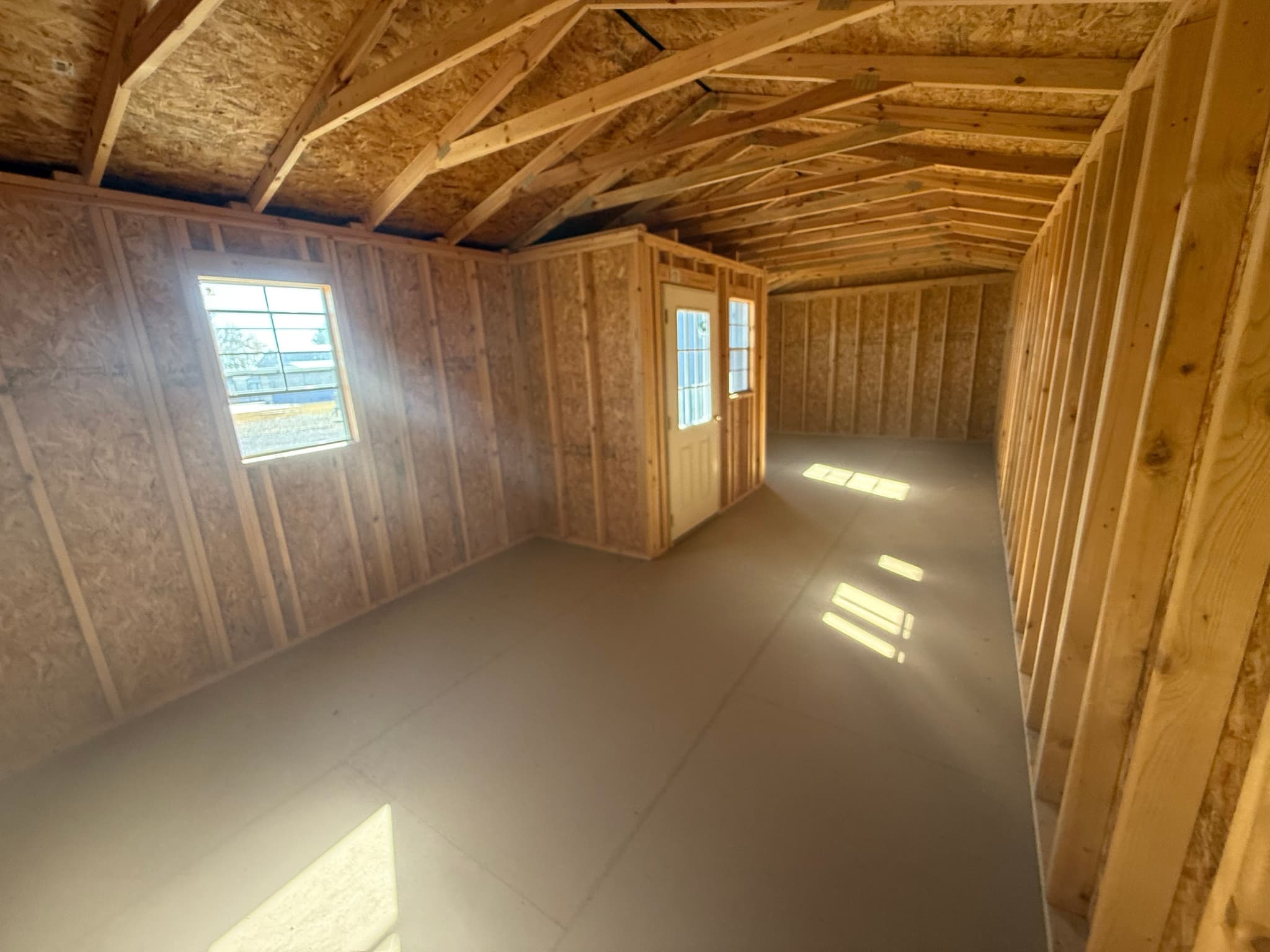 12x32 Center Cabin - photo 3