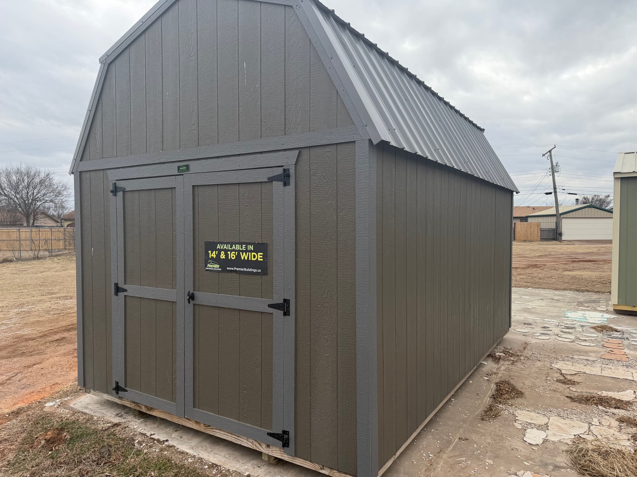 10x16 Lofted Barn Repo - primary photo