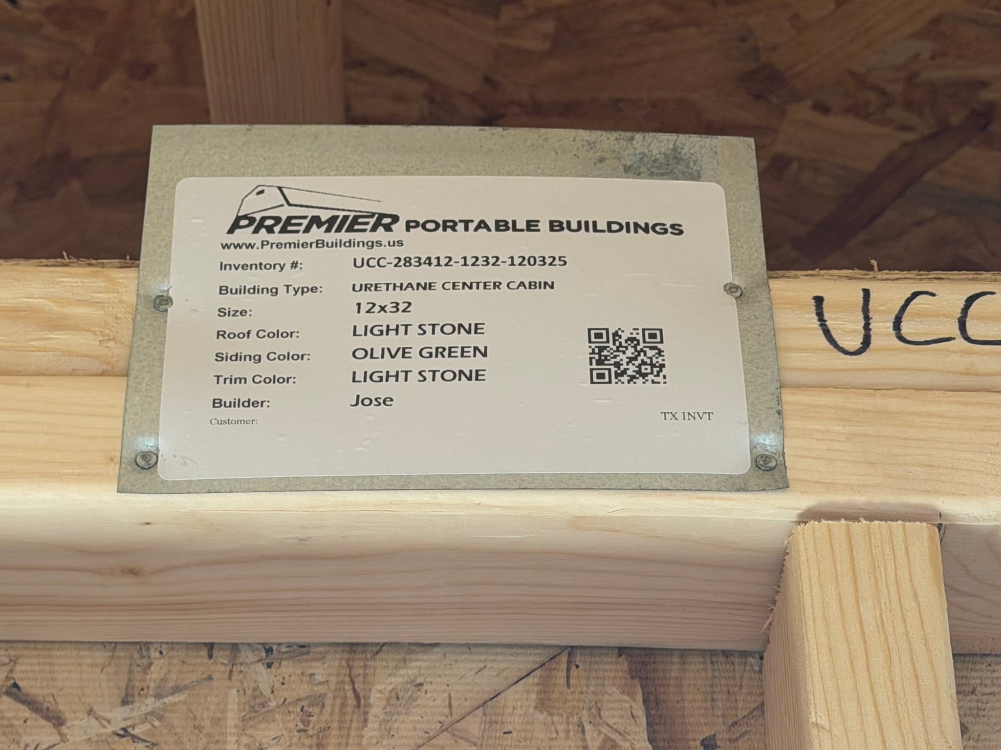 12x32 Center Cabin - photo 5