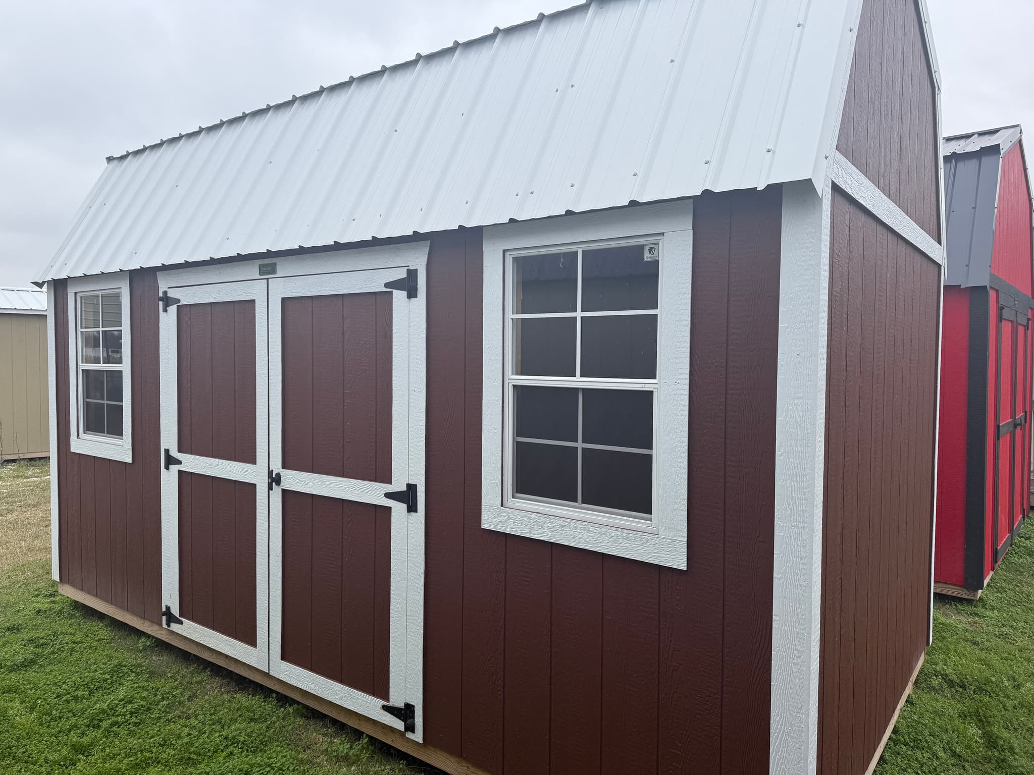 8x16 Side Lofted Barn - photo 2