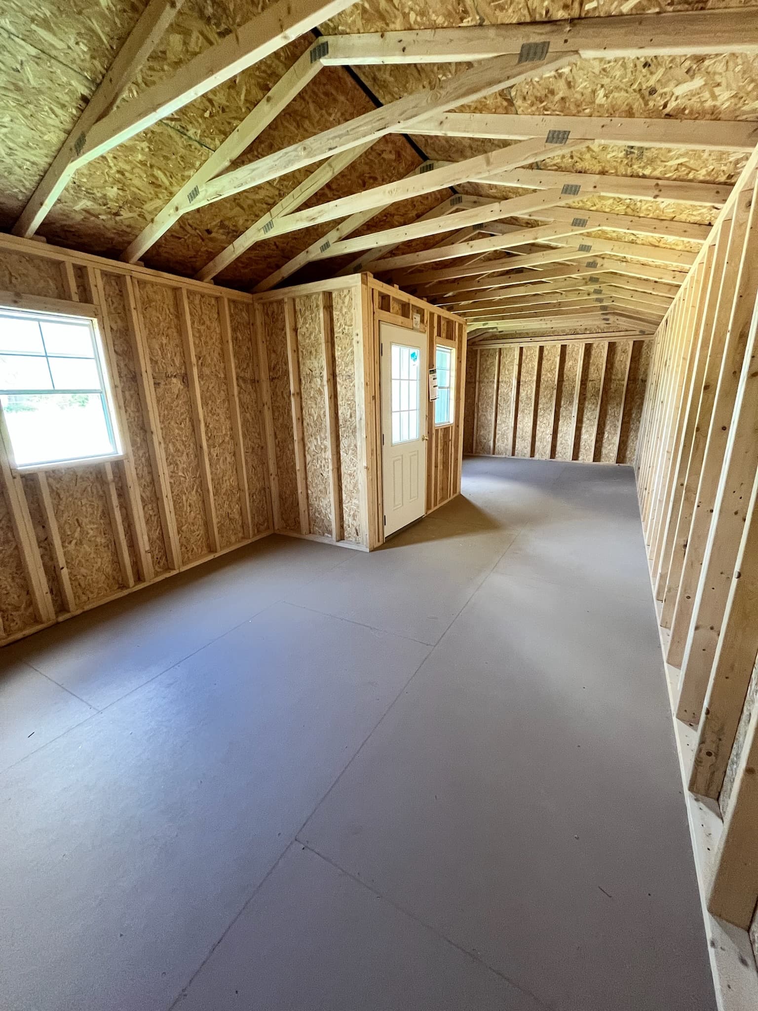 12x32 Center Cabin - photo 3