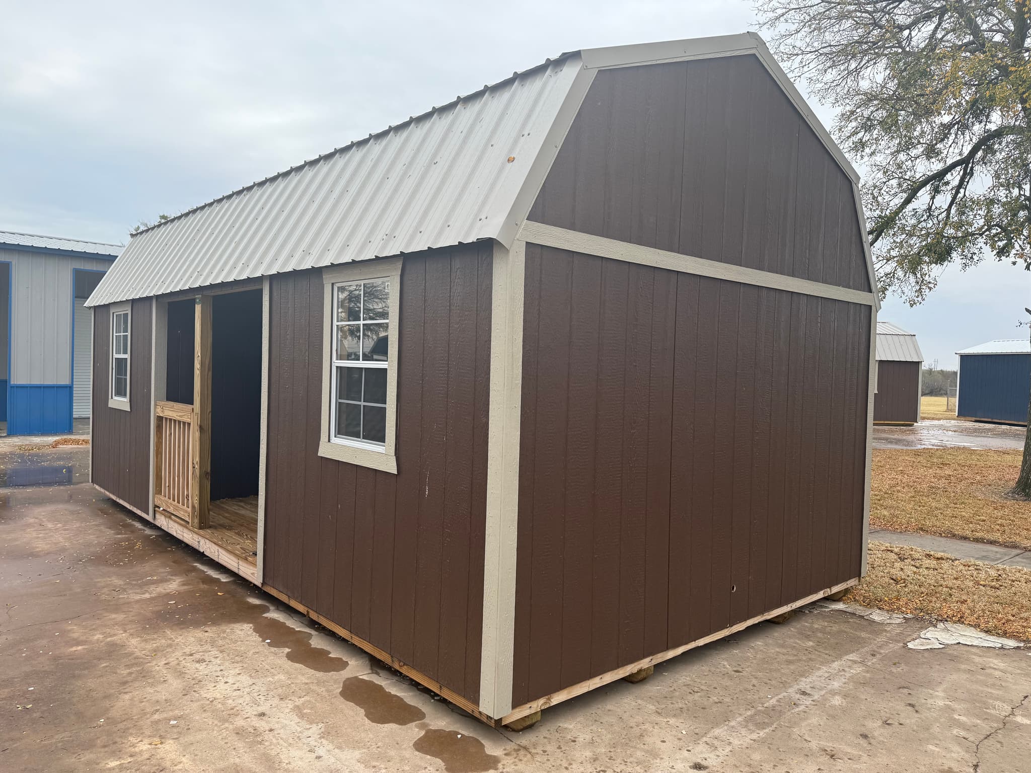 12x24 Center Lofted Barn Cabin Excellent Repo - photo 2